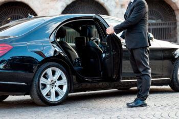 Top 7 Tips For Safe Rides With Your Luxury Car Chauffeur